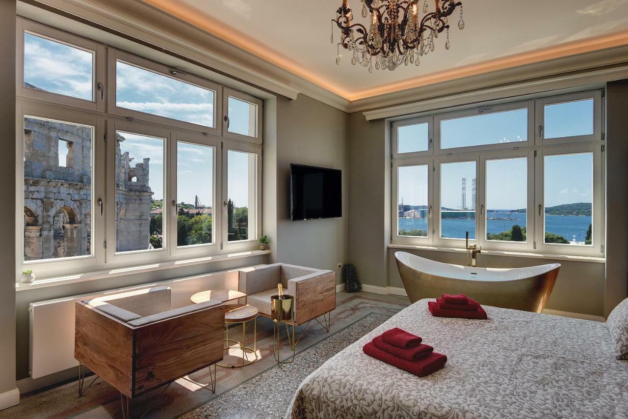 Arena & Seaview Luxurious Residence Pula Exterior foto