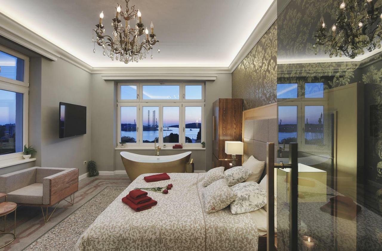 Arena & Seaview Luxurious Residence Pula Exterior foto